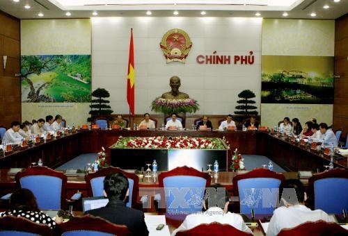 Đẩy mạnh triển khai công tác chuẩn bị cho năm APEC 2017 - ảnh 1